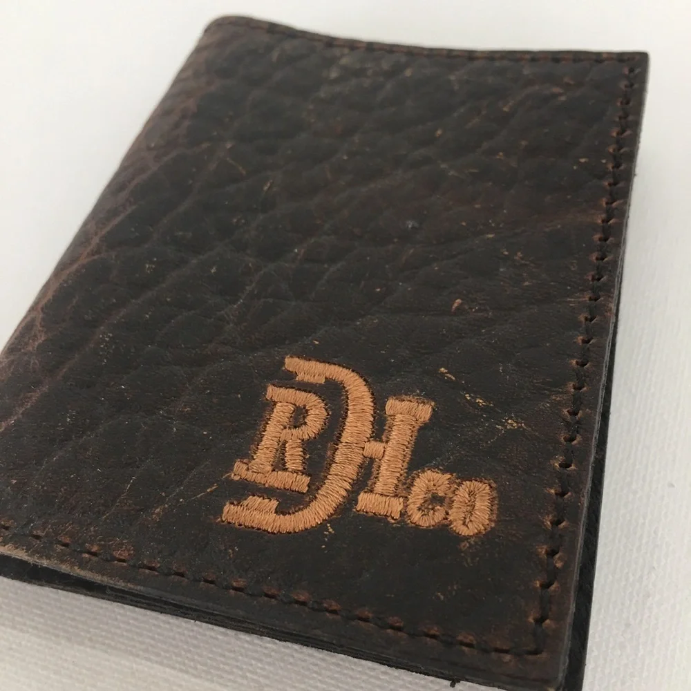 Red Dirt Hat Co Mens Bison Grain Leather Bifold Card Case NEW Brown Wallet NWT